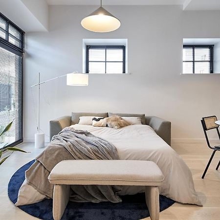 High Ceiling Loft With Its Own Backyard And A Terrace Lägenhet Tallinn Exteriör bild